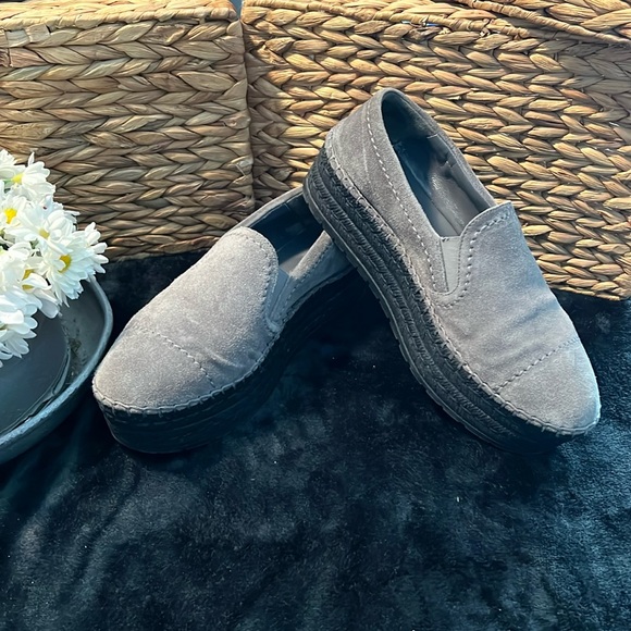 Prada Shoes - Prada Whipstitch Loafers